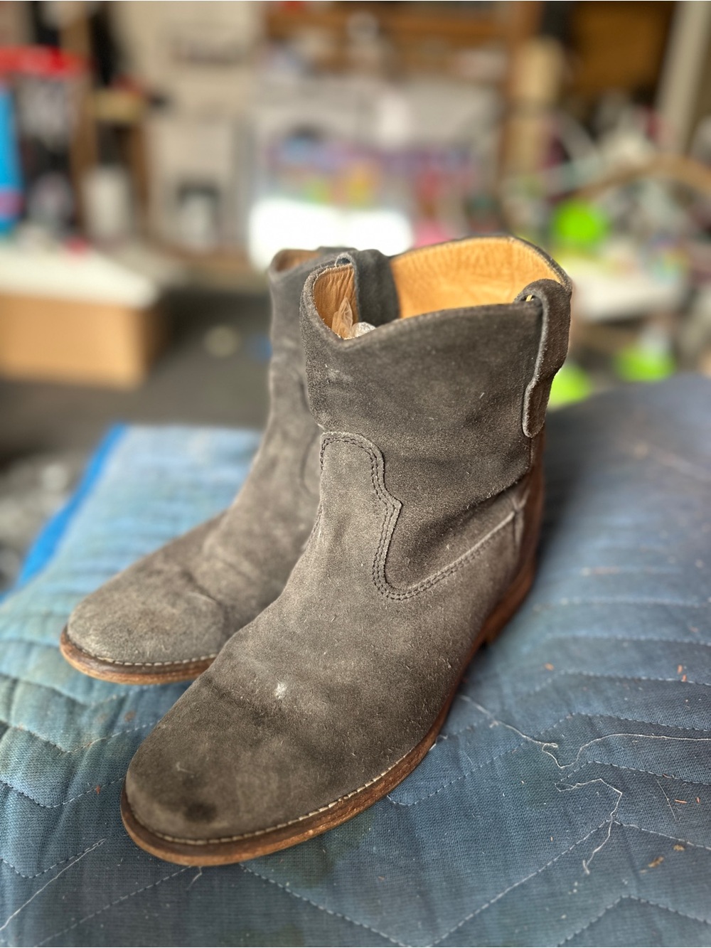 Isabelle Marant Crisi Suede Ankle Boots in Charcoal Gray - Picture 4 of 8